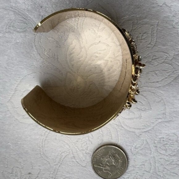 Lilly Pulitzer Gold CZ Beachcomber Cuff Bracelet Gold Metallic 2" NEW GIft Bag - Picture 4 of 12